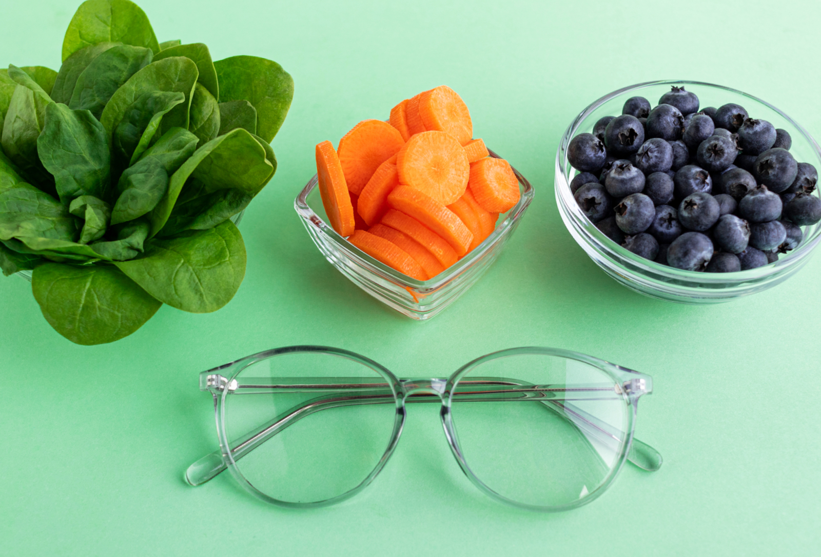 Вы сейчас просматриваете Улучшение зрения: витамины и полезные продукты